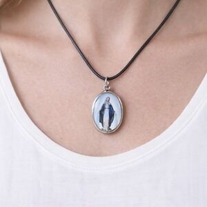 Vintage Madonna Pendant Necklace Oval Religious Medallion